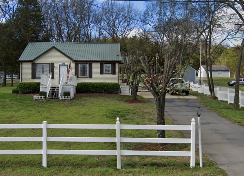 Primary Photo - 548 Green Ln