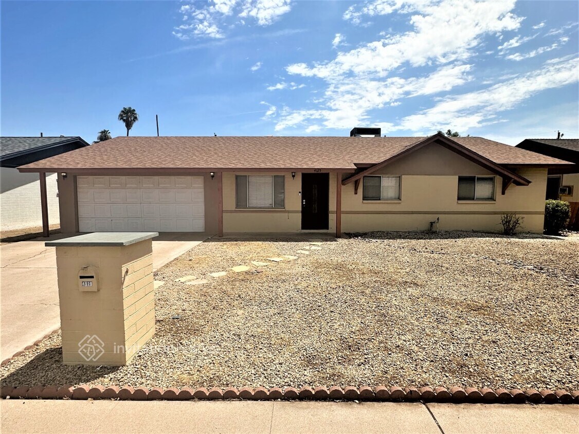 Primary Photo - 4125 W Harmont Dr
