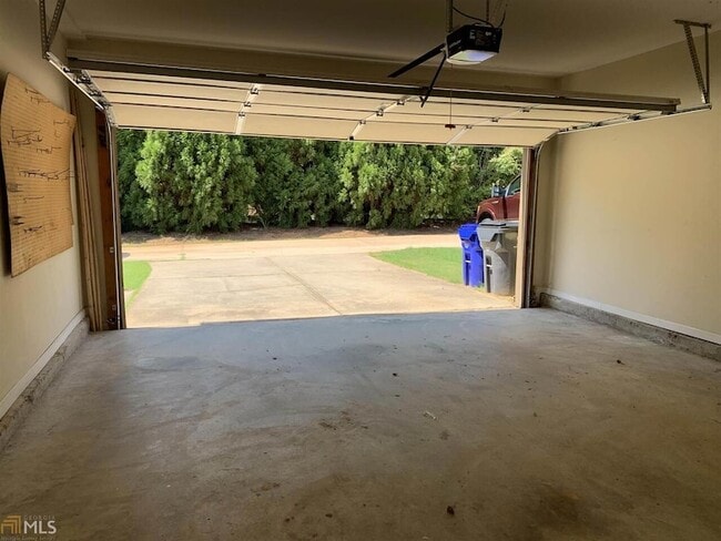 Building Photo - 79 Covington Terrace