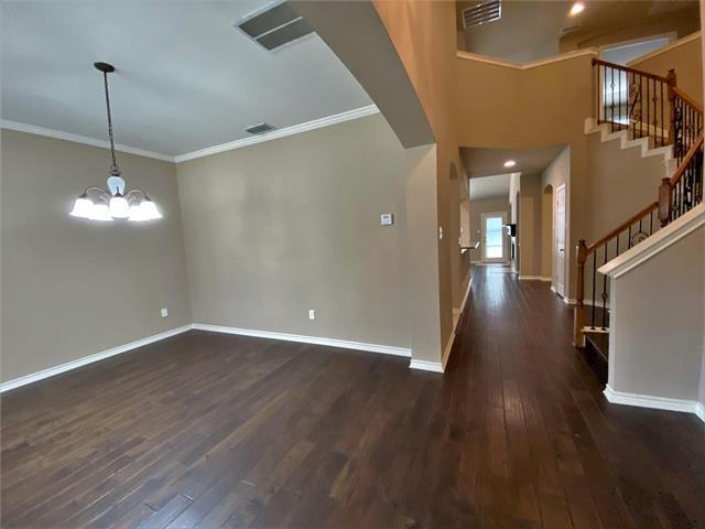 Foto del edificio - 7701 Mapleridge Dr