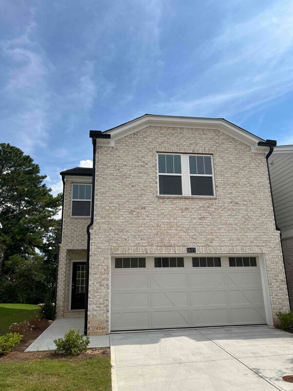 Building Photo - 1685 Villageside Ct
