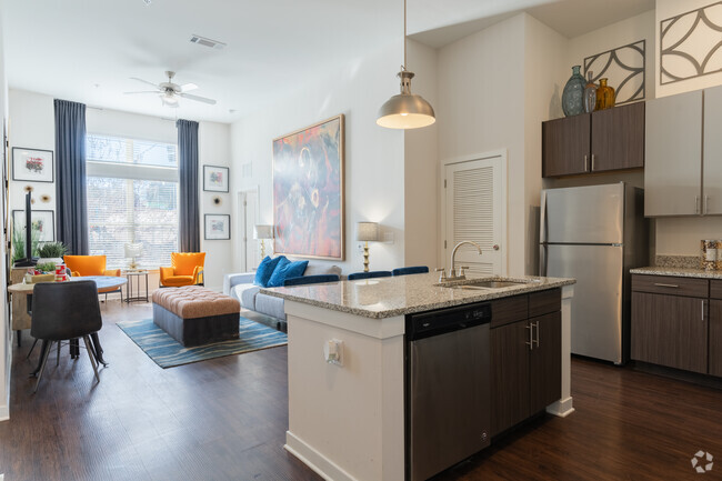 Interior Photo - Ashley Scholars Landing I