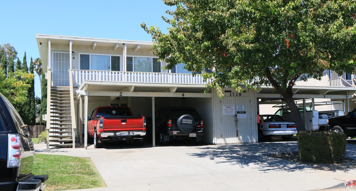 Building Photo - 1719 Fillmore St