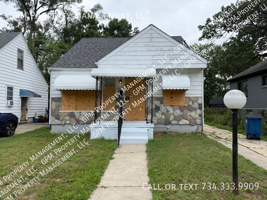 Foto principal - 20128 Prairie St