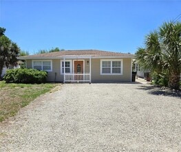 Building Photo - 323 Palmetto Rd W