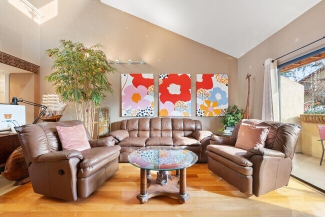 Building Photo - 20647 Celeste Cir