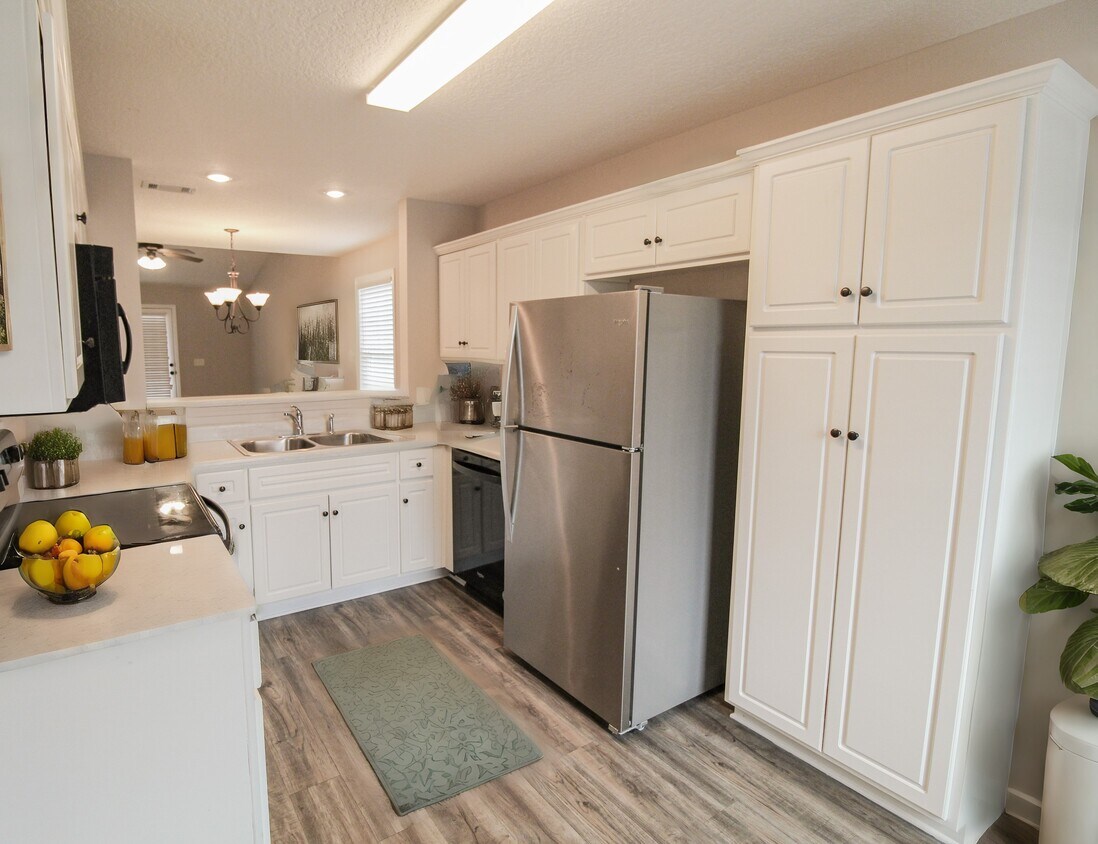 Foto principal - 509 Deerchase Ct