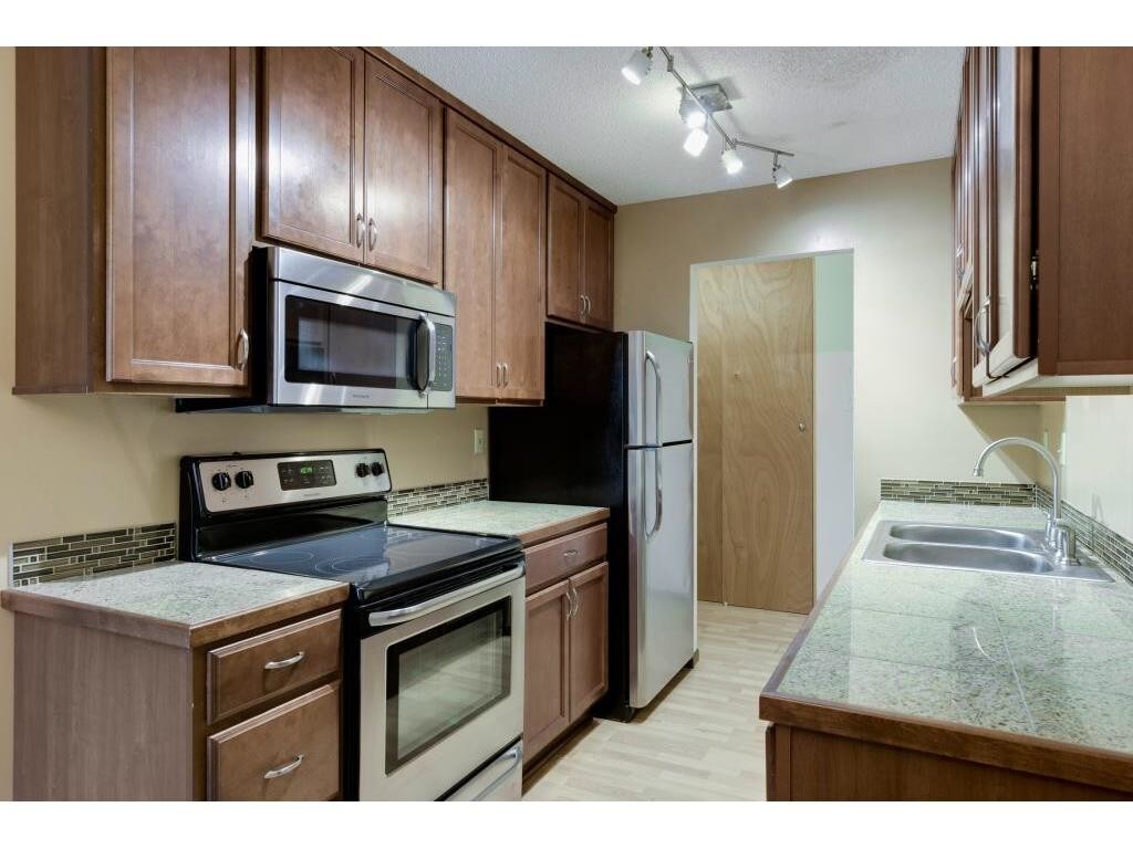 4648 Cedar Lake Rd, Saint Louis Park, MN 55416 Condo for Rent in