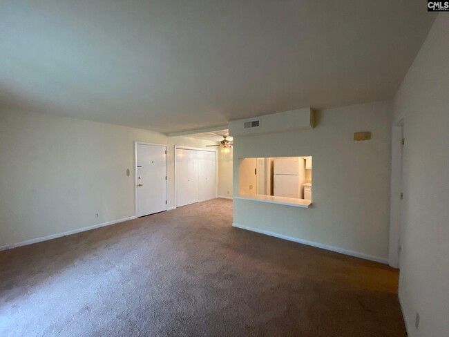 Building Photo - 5225 Clemson Ave