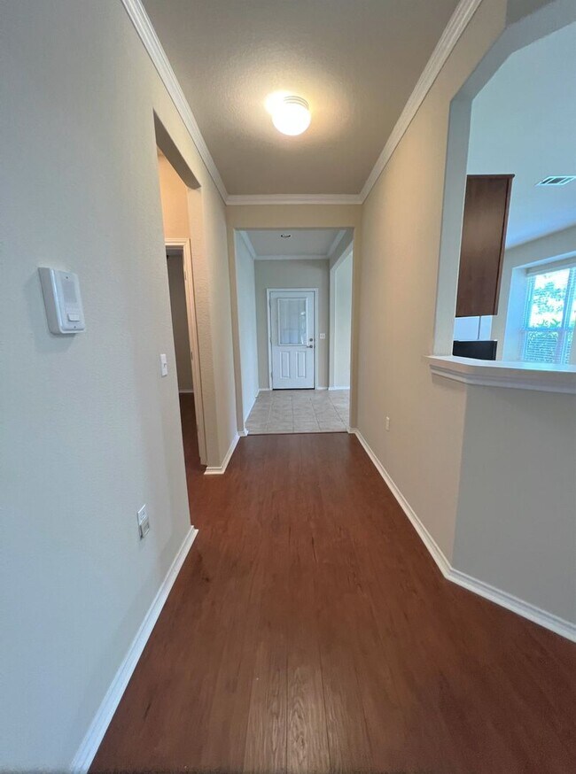 Building Photo - Welcome Home to 337 Portsmouth Drive! Unfu...