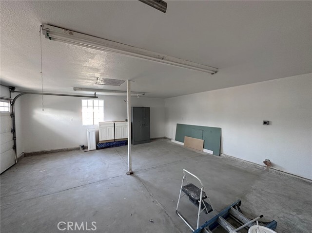 Building Photo - 124 N Dalton Ave