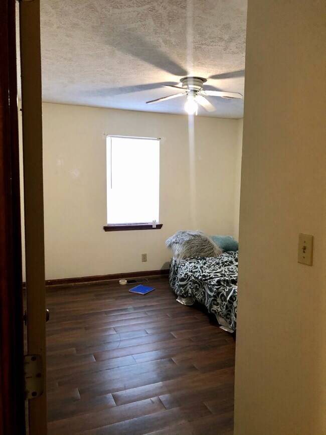 Foto del edificio - 3/2 Townhome on S Montgomery St