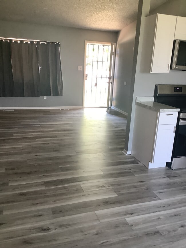 Photo - 4650 Picturesque Cir House