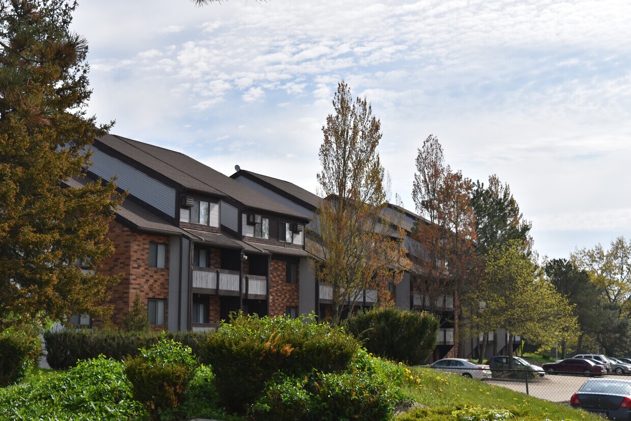 Acres Crossing Apartments Apartments 25532599 Romig Rd Akron, OH