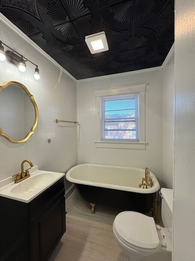 Foto del edificio - Renovated single family in downtown Lexington