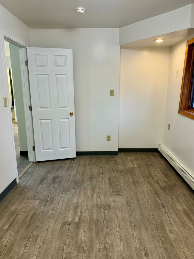 Foto del edificio - 2021 Blueberry St
