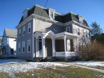 Primary Photo - 62 Williams St