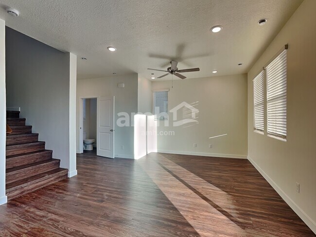 Foto del edificio - 8967 S John Annie Ln