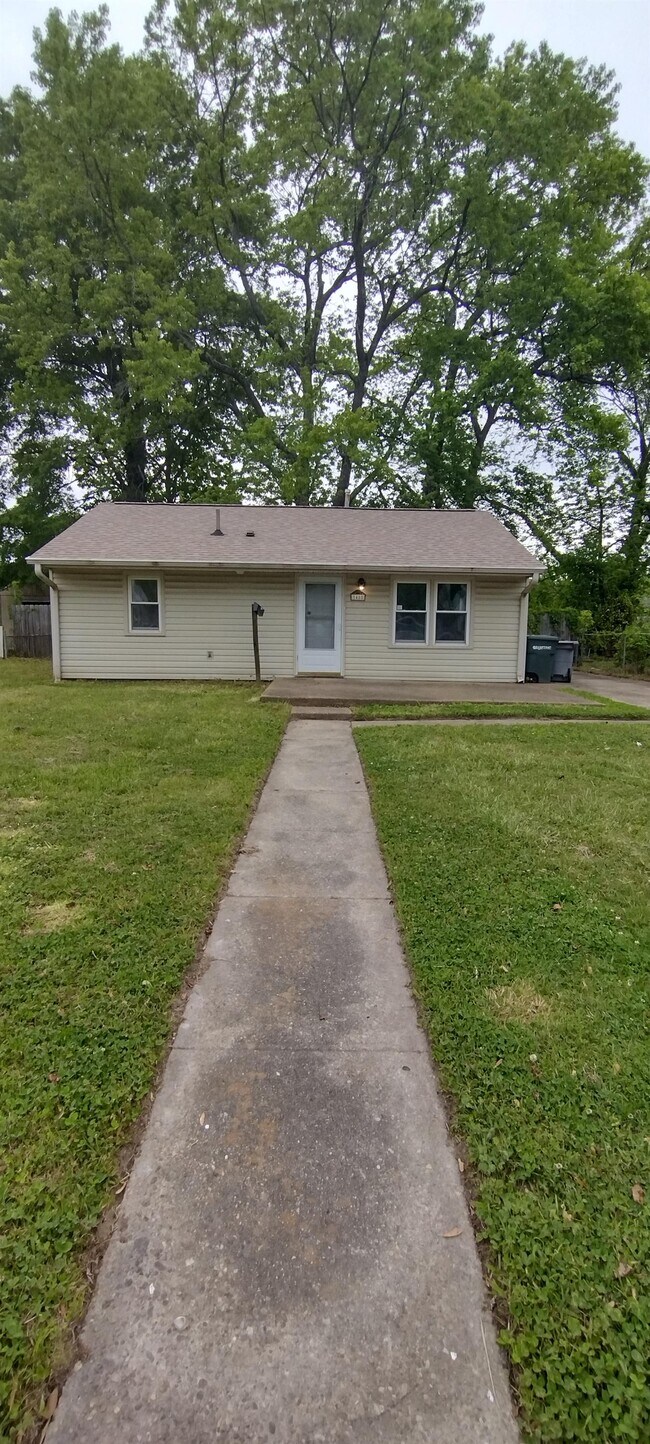 Foto del edificio - 1485 Morgan Dr