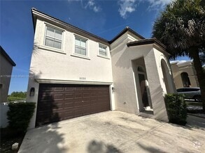 Building Photo - 5035 SW 155th Ave