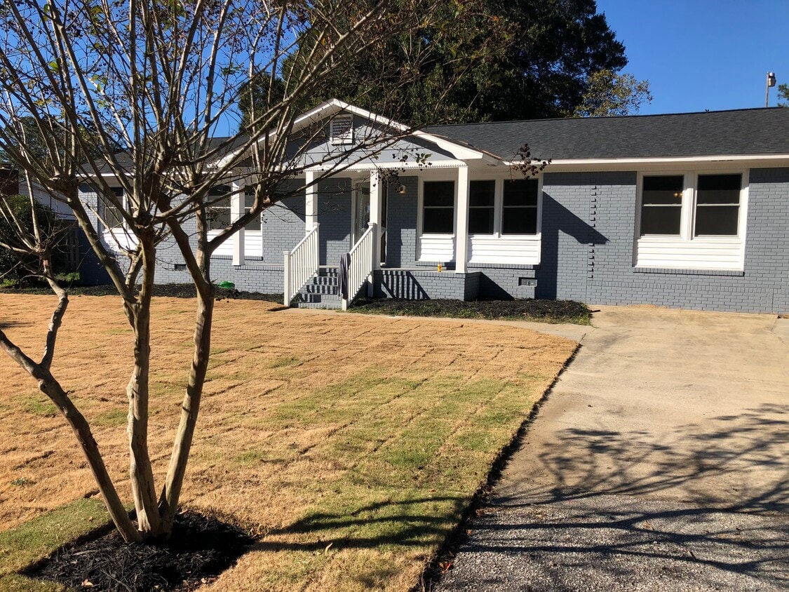 1013 Tiffany Trail, Camden, SC 29020 House Rental in Camden, SC