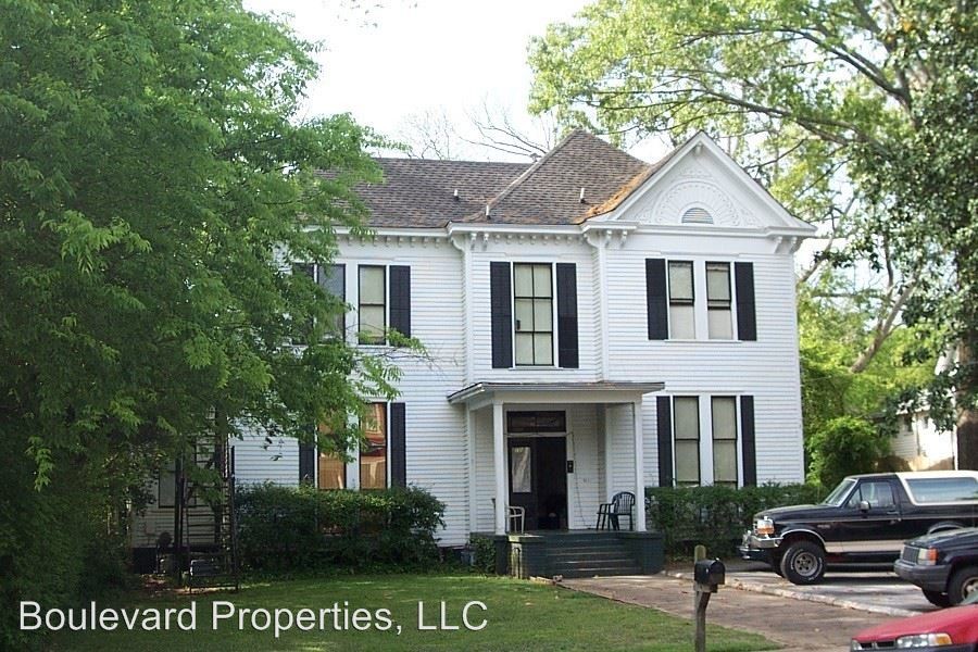 Primary Photo - 235 Hill St