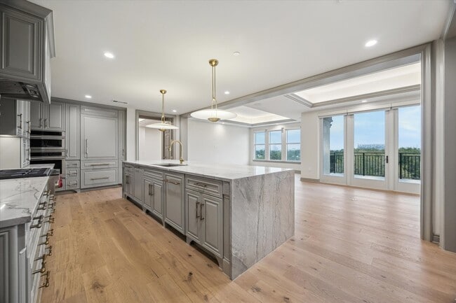 Foto del edificio - 1717 Bissonnet St