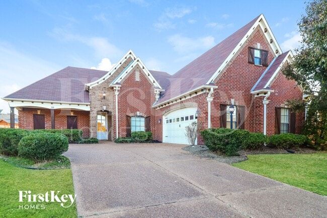 Building Photo - 100 Whispering Creek Cove