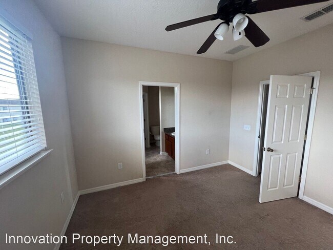 Foto del edificio - 2 br, 2.5 bath House - 2227 Seven Oaks Drive