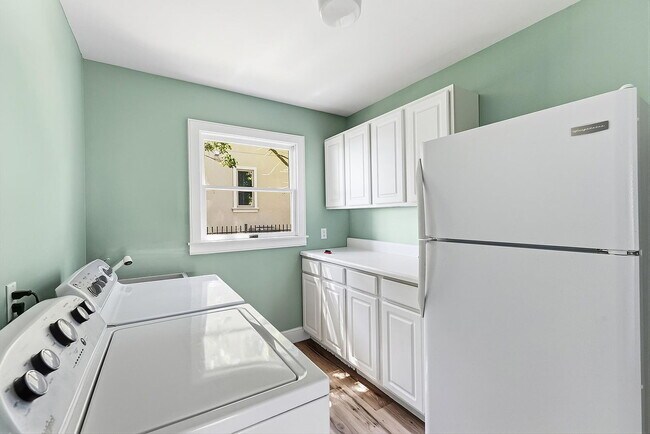 Foto del edificio - Single Family Home For Rent