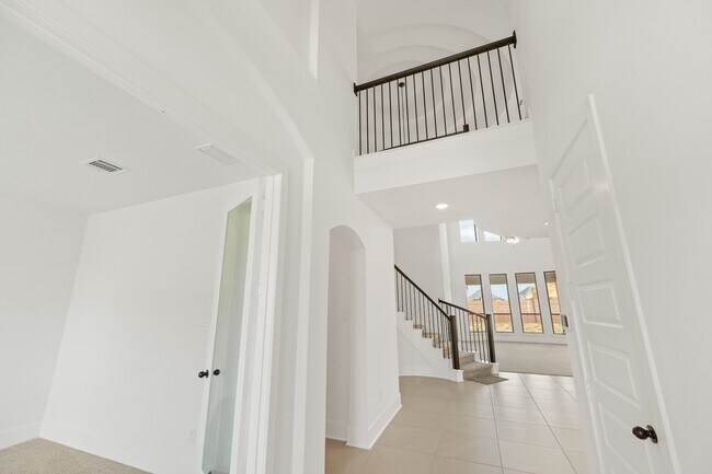 Building Photo - 21127 Coral View Dr