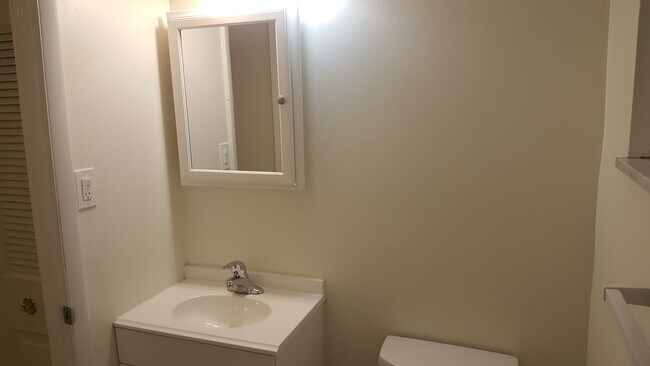 Bath room. - 65 Fischer Ave