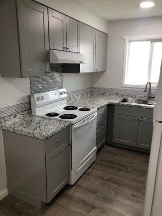 Building Photo - 8000 NE Hwy 99