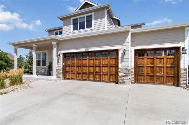 Building Photo - 2554 Eastview Dr