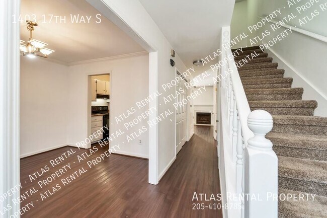 Building Photo - 1403 17th Way S