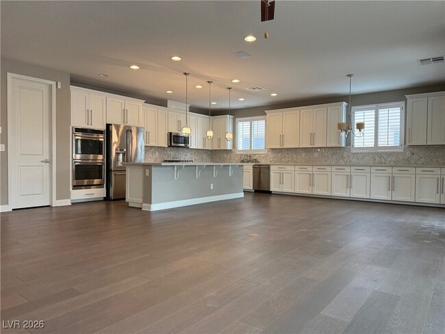 Foto del edificio - 8797 Pinley Spring St