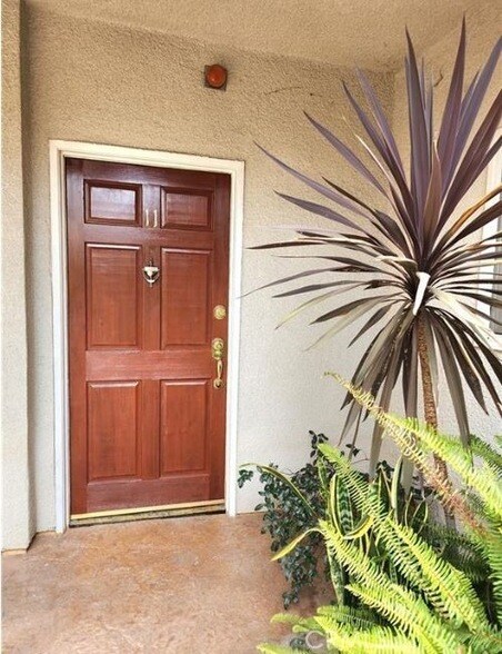 Foto del edificio - 14631 Dickens St