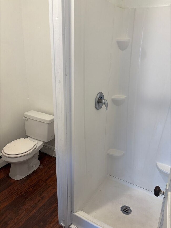 Foto del edificio - Cozy 1 Bedroom in Downtown York City with ...