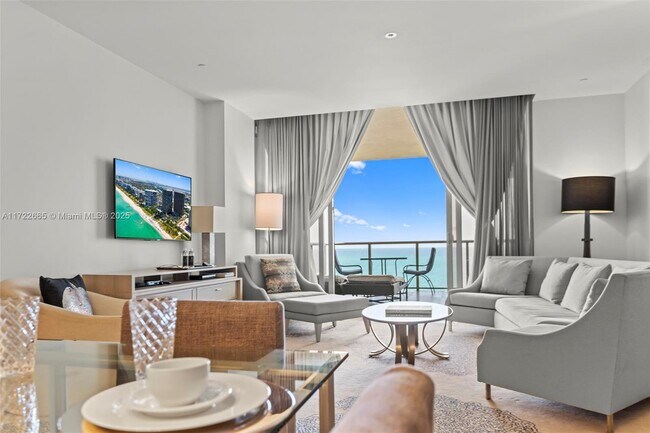Foto del edificio - 9703 Collins Ave
