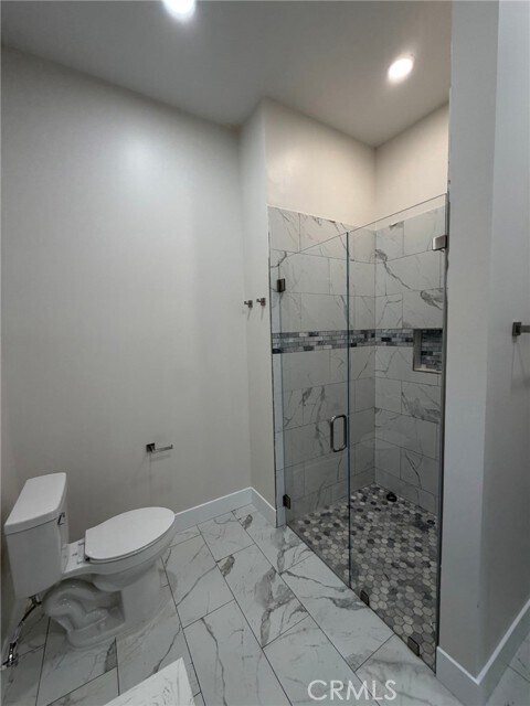 Building Photo - 1295 W 25th St