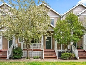 Building Photo - 16028 SW Gage Ln