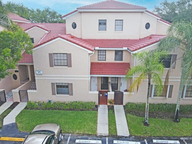 Foto del edificio - 401 SW 158th Ter