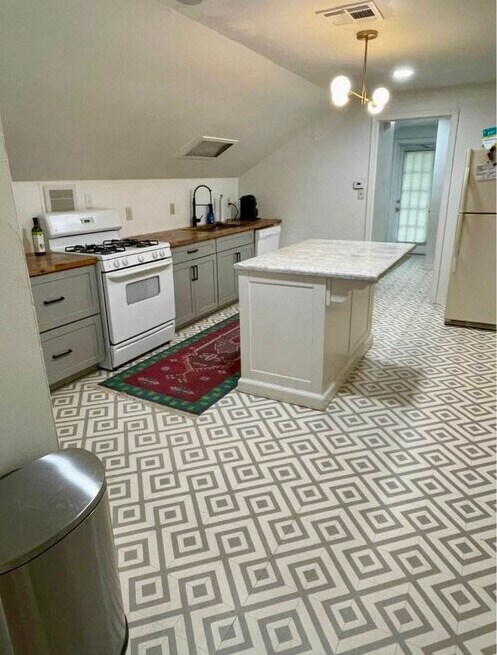 Foto del edificio - 58 N Reed Ave