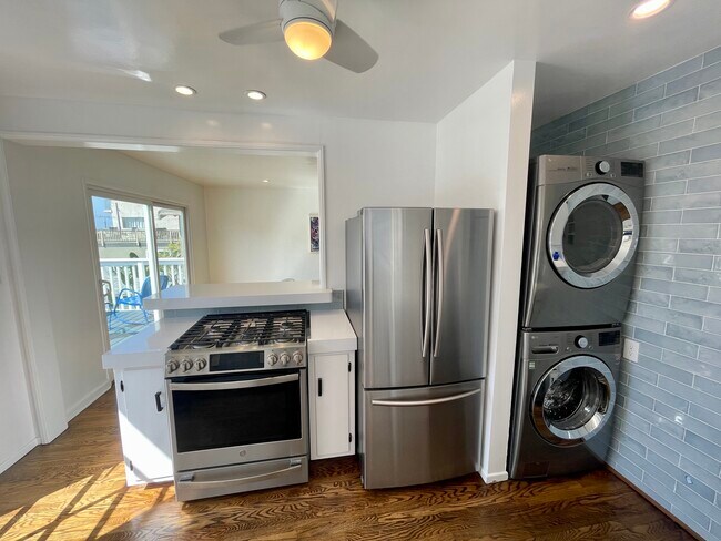 Foto del edificio - 501 Bayview Dr