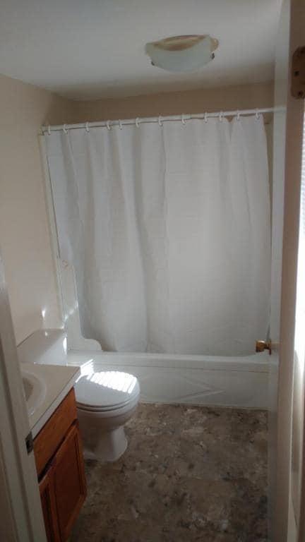 Building Photo - 4 Dean St Apt 4 Danbury CT 06810