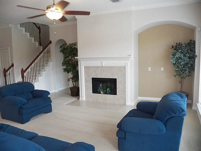 Building Photo - 14334 Ayers Rock Rd