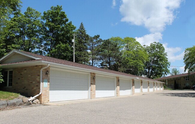 Interior Photo - Royal Arms Apartments