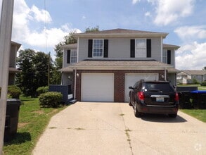 Building Photo - 326 Bypass Plaza Dr