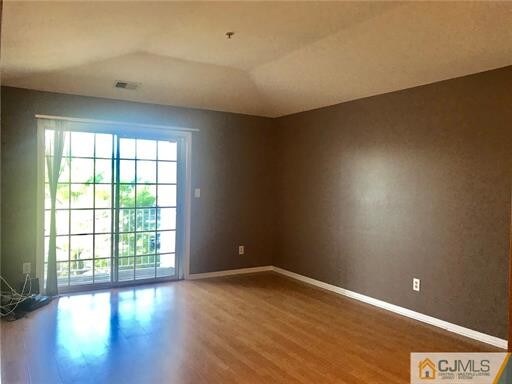 Building Photo - 931 Waterford Dr