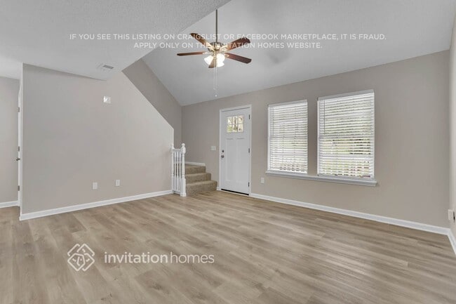 Building Photo - 7097 Stonecreek Dr